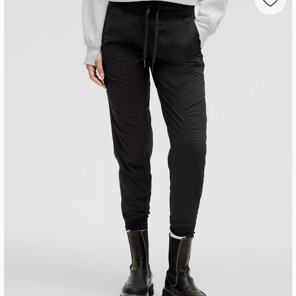 Dance Studio Mid-Rise Jogger
Full Length